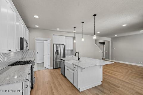 433 E Dolomite Dr, Hayden, ID 83835 photo 7