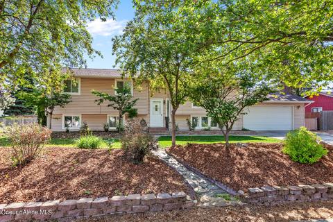 2410 N Pioneer Ridge Dr, Post Falls, ID 83854