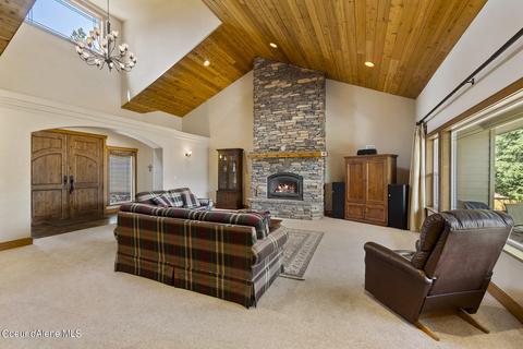 626 E Arena Loop, Hayden, ID 83835 photo 6