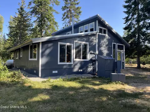 58763 Highway 200, Clark Fork, ID 83811