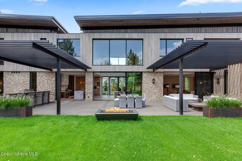 2131 E Kettle Ridge Rd, Harrison, ID 83833