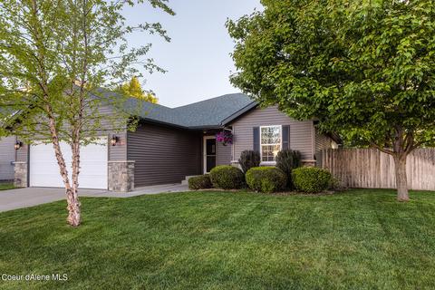 8895 N Torrey Ln, Hayden, ID 83835