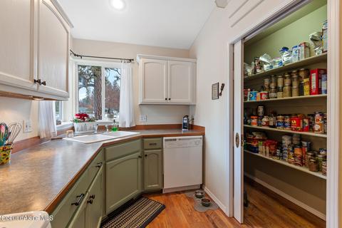 4604 E Mossberg Cir, Post Falls, ID 83854 photo 8