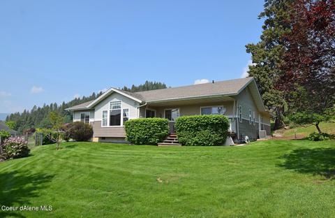 7486 Sundance St, Bonners Ferry, ID 83805