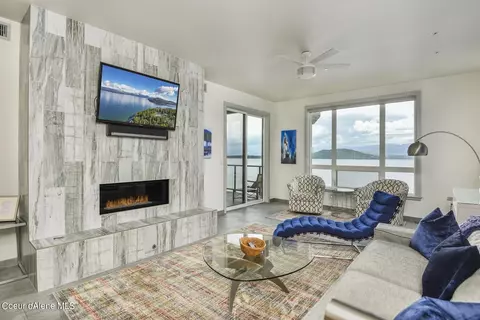 702 Sandpoint Ave #7404, Sandpoint, ID 83864