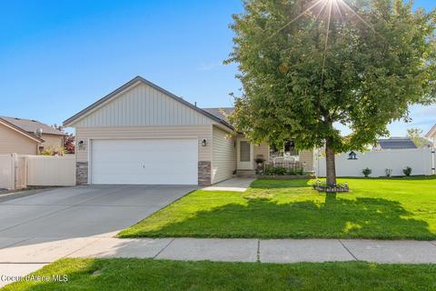 2710 E Thrush Dr, Post Falls, ID 83854