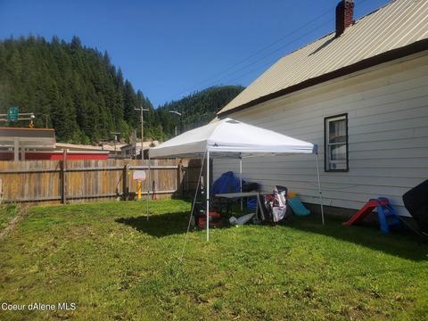 208 Fifth St, Wallace, ID 83873 photo 2