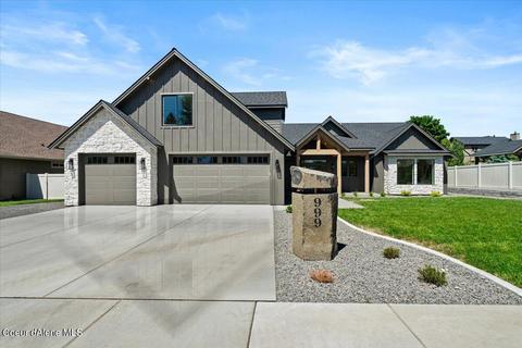 999 E Maroon Creek Dr, Hayden, ID 83835