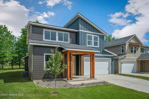 557 University Park Way, Sandpoint, ID 83864