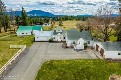 2750 E Dodd Rd, Hayden, ID 83835