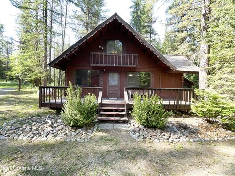 38 Mandy Ln, Nordman, ID 83848