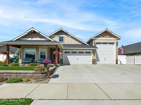 10643 Murcia Ln, Hayden, ID 83835