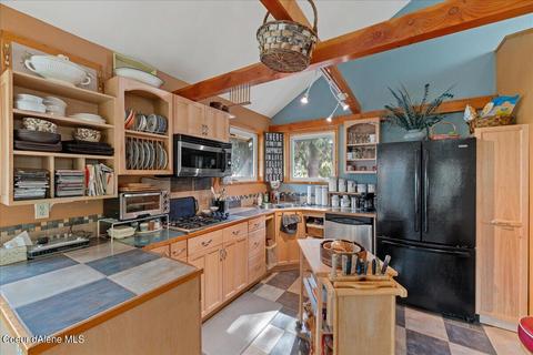 471 Circle Dr, Hope, ID 83836 photo 9