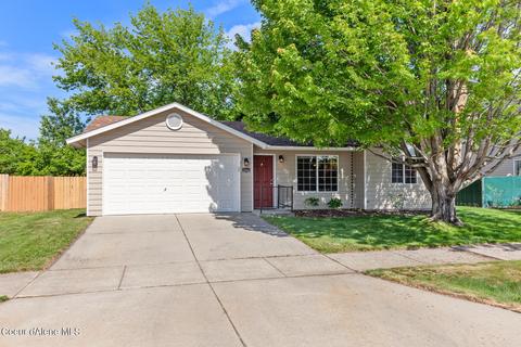 1903 St Helens Dr, Post Falls, ID 83854