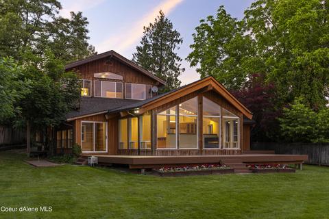 516 S 4th Ave, Sandpoint, ID 83864