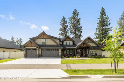11012 N Cattle Dr, Hayden, ID 83835