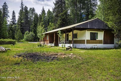 73 Caribou Creek Rd, Sandpoint, ID 83864