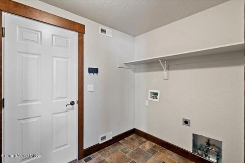 4783 E Kit Fox Ln, Post Falls, ID 83854 photo 32