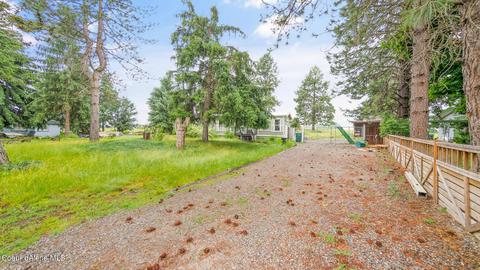 4777 E St Anthony Ln, Post Falls, ID 83854 photo 3