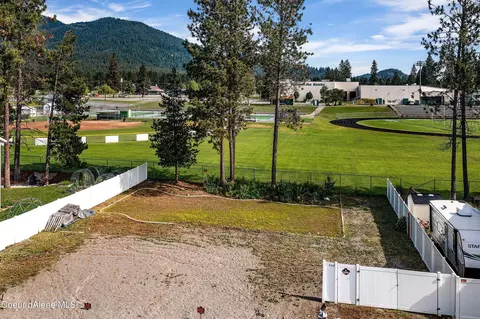 6997 W Christine St, Rathdrum, ID 83858