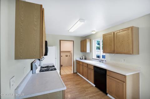 905 E Shasta Ave, Post Falls, ID 83854 photo 13