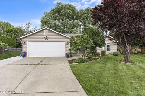 9392 N Kayla Ct, Hayden, ID 83835