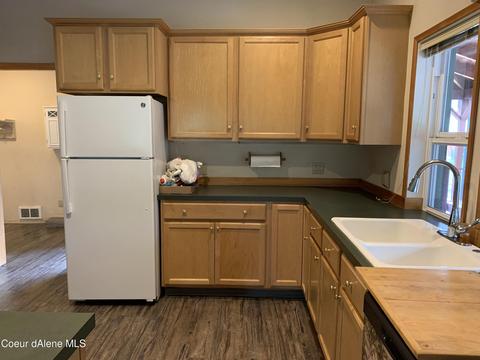 104 S Division, Kellogg, ID 83837 photo 2