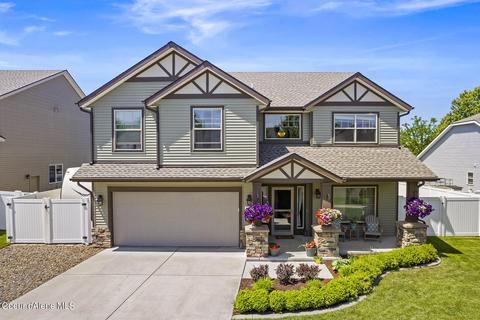 8393 N Salmonberry Loop, Hayden, ID 83835