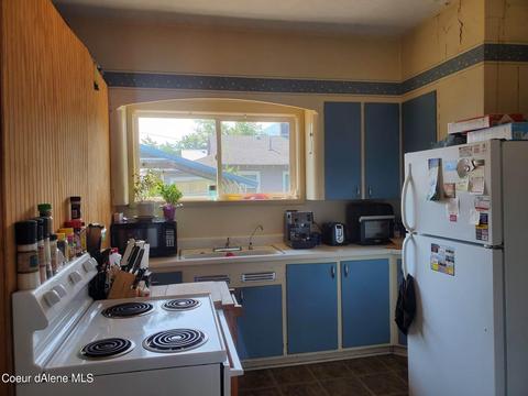 312 W Riverside Ave, Kellogg, ID 83837 photo 10