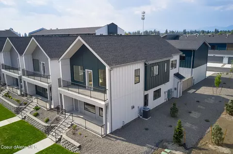 Exterior - 957 E Railroad Ave, Post Falls, ID 83854 photo 18 of 22