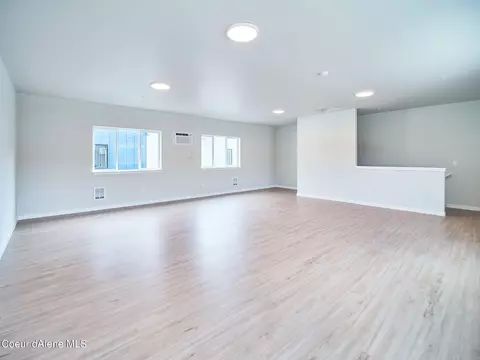 Living - 957 E Railroad Ave, Post Falls, ID 83854 photo 4 of 4