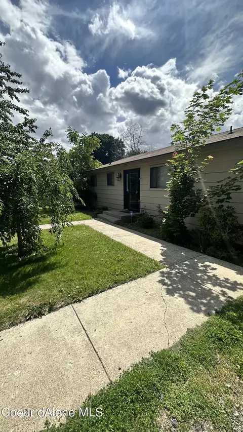 15741 N Kootenai, Rathdrum, ID 83858