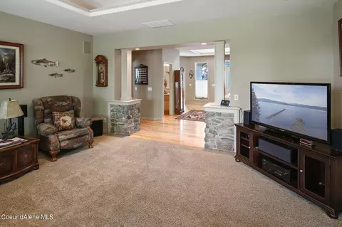 730 N Coles Loop, Post Falls, ID 83854 photo 13