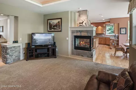 730 N Coles Loop, Post Falls, ID 83854 photo 12