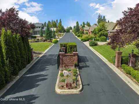 730 N Coles Loop, Post Falls, ID 83854 photo 2