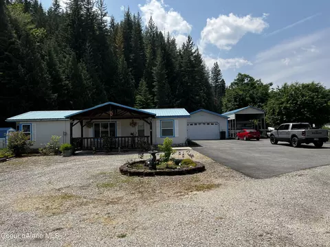 401 Underwood Dr, Pinehurst, ID 83850 photo 2