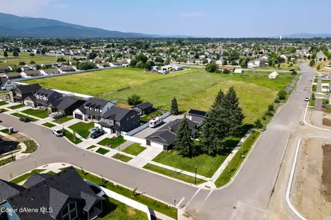 2612 E Bogie Dr, Post Falls, ID 83854 photo 42