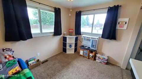 403 E 21st Ave, Post Falls, ID 83854 photo 13