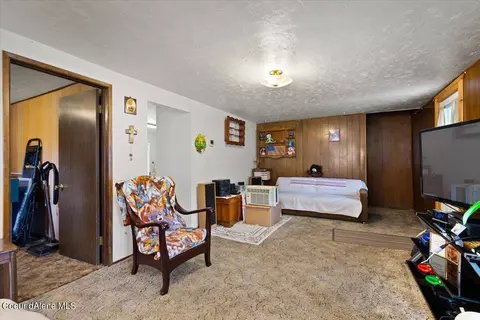 129 W Mullan Ave, Kellogg, ID 83837 photo 6