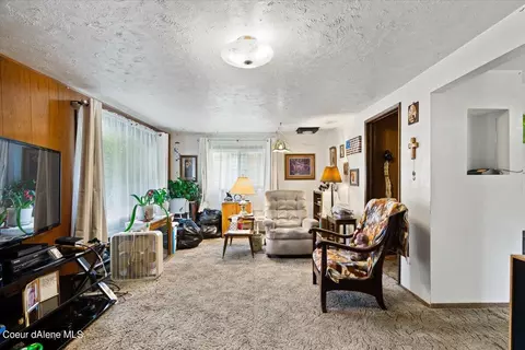 129 W Mullan Ave, Kellogg, ID 83837 photo 5