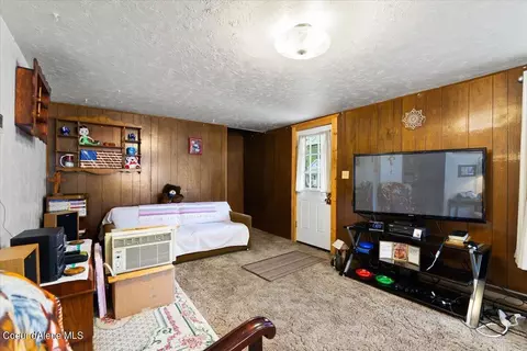 129 W Mullan Ave, Kellogg, ID 83837 photo 7