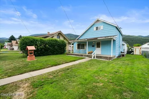 129 W Mullan Ave, Kellogg, ID 83837 photo 2