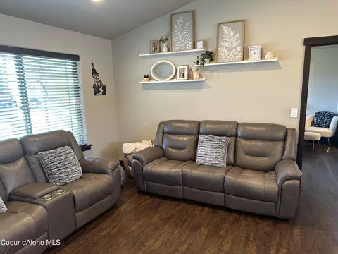1341 E Yellowstone Ave, Post Falls, ID 83854 photo 7