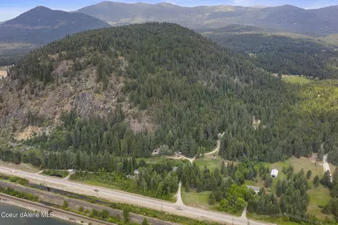 91 Nala Rd, Sandpoint, ID 83864
