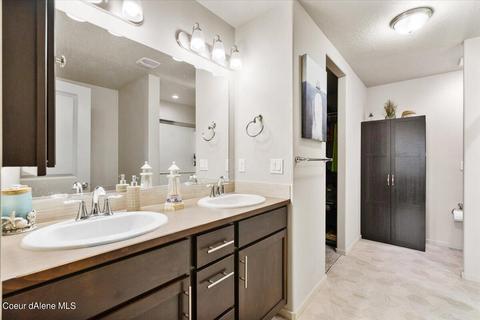 1592 N Minam Loop, Post Falls, ID 83854 photo 20