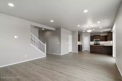 16177 N Hadley Loop, Rathdrum, ID 83858 photo 10