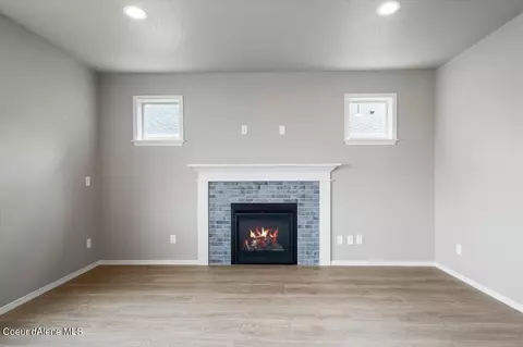 16177 N Hadley Loop, Rathdrum, ID 83858 photo 9