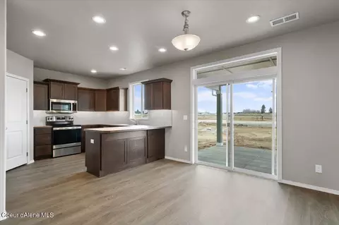 16177 N Hadley Loop, Rathdrum, ID 83858 photo 12