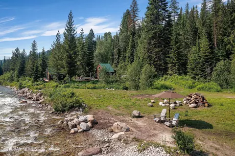 10387 Upper Pack Riv, Sandpoint, ID 83864 photo 2