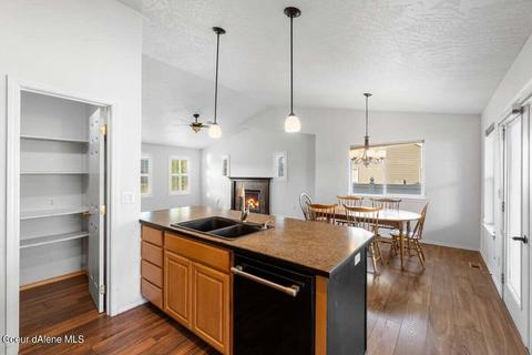 928 E Warm Springs Ave, Post Falls, ID 83854 photo 8